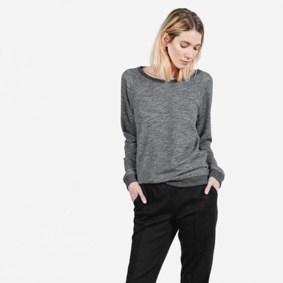 Everlane Sweaters - EVERLANE CREW SWEATSHIRT SIZE SMALL